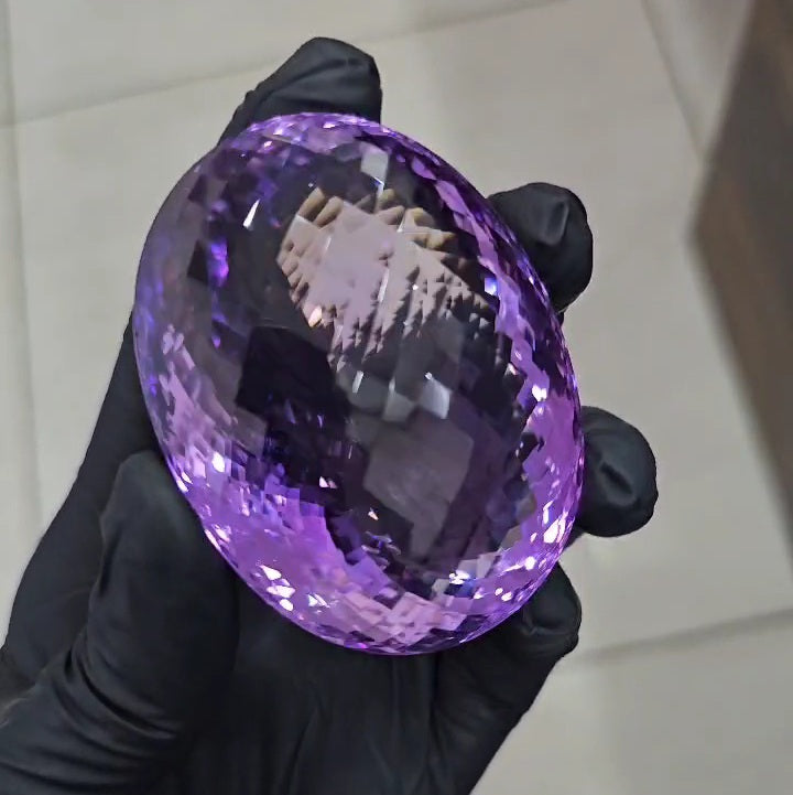 663 Cts | Natural Big Size Jumbos Lavender Amethyst Checker Cut | Oval Shape | 65x49mm - The LabradoriteKing