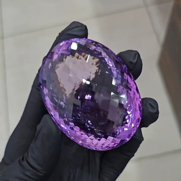 663 Cts | Natural Big Size Jumbos Lavender Amethyst Checker Cut | Oval Shape | 65x49mm - The LabradoriteKing