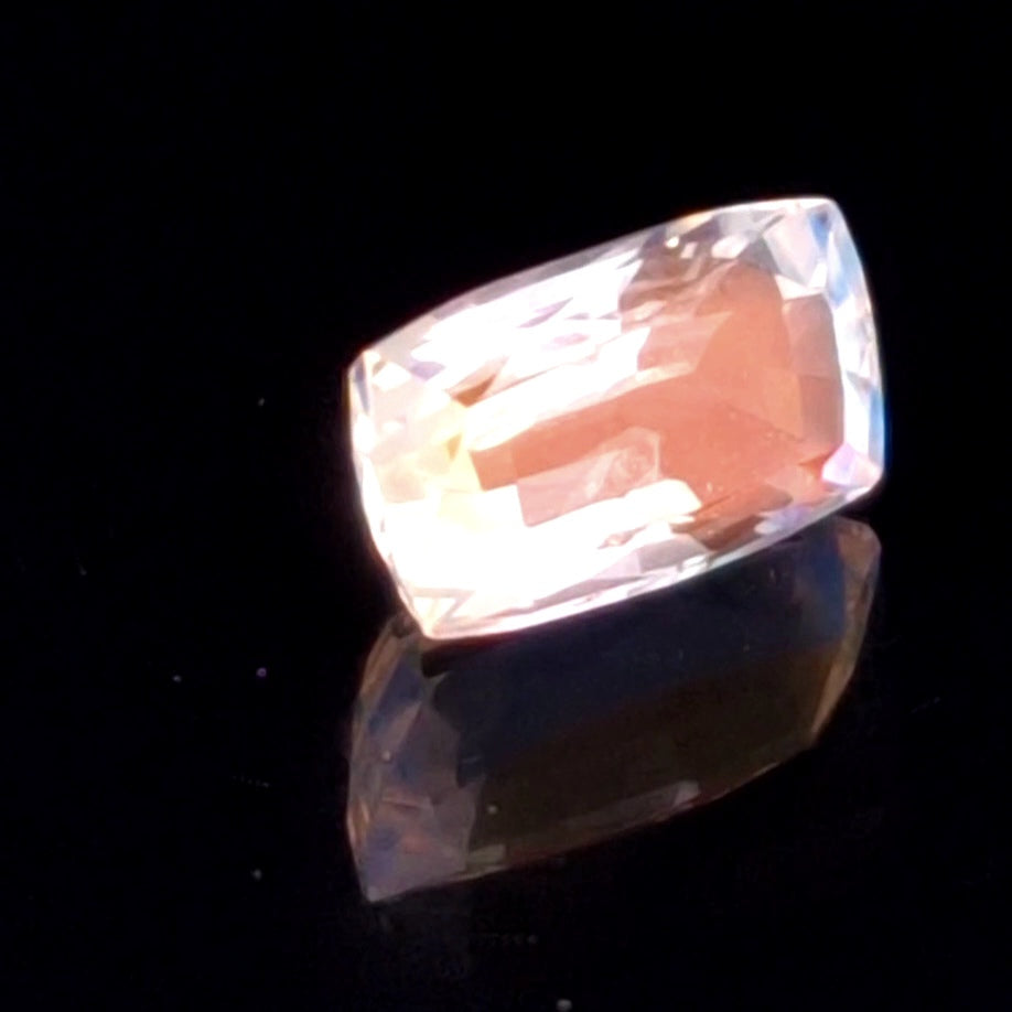 2.1 Cts Natural Madagascar Moonstones Faceted | Rectangle | Size: 10x6mm | Top quality - The LabradoriteKing