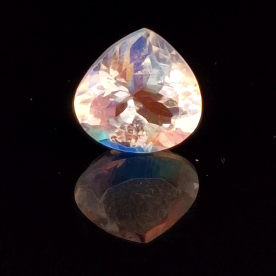 2.1 Cts Natural Madagascar Moonstones Faceted | Teardrop | Size: 9mm | Top quality - The LabradoriteKing