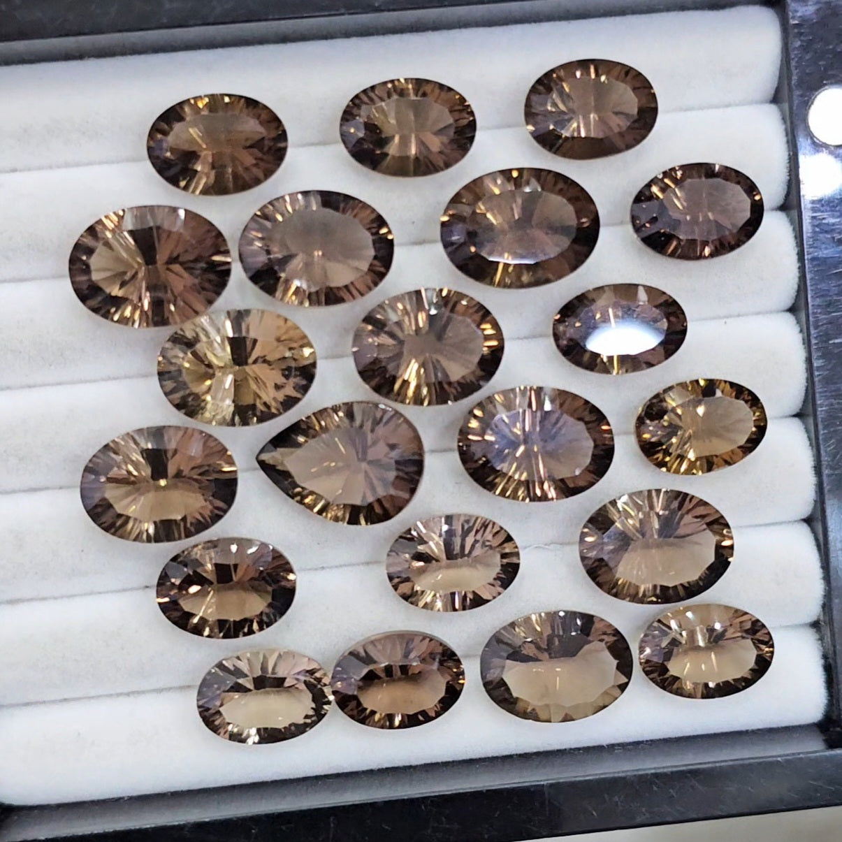 21 Pcs Natural Smokey 3D Concave Cut |Oval And Pear | Size: 17-14mm - The LabradoriteKing