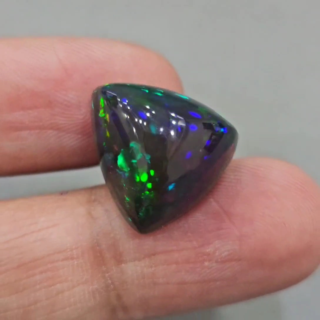 Natural Ethiopian Black Smoked Opal Cabochon | Trillion| Size: 18x17mm - The LabradoriteKing