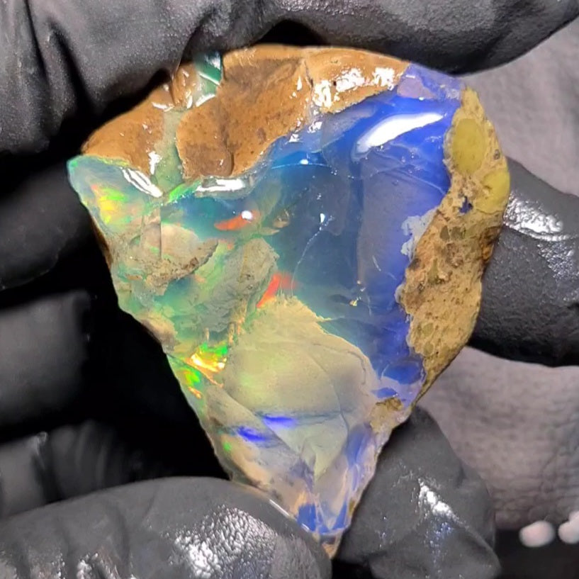 Natural Ethiopian Water Opal Rough | Raw untreaed  | 44x32mm - The LabradoriteKing