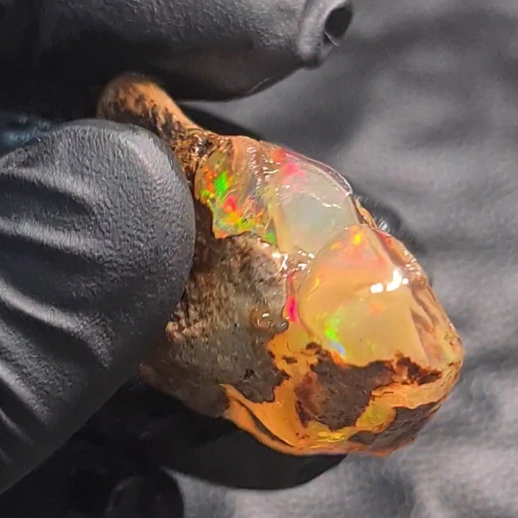 Natural Ethiopian Water Opal Rough | Phantom Egg untreated| 43x29mm - The LabradoriteKing