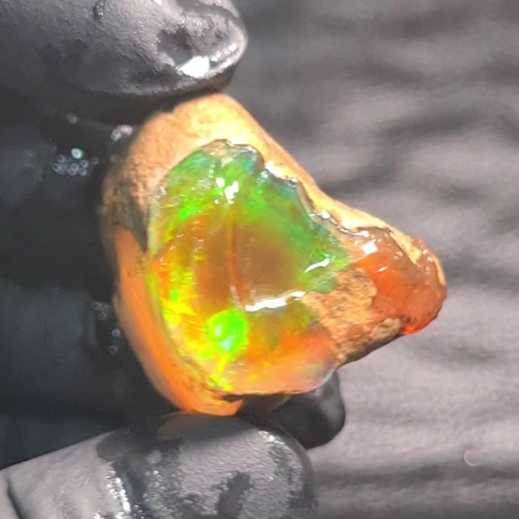 Natural Ethiopian Water Opal Rough | Raw untreaed  | 34x29mm - The LabradoriteKing