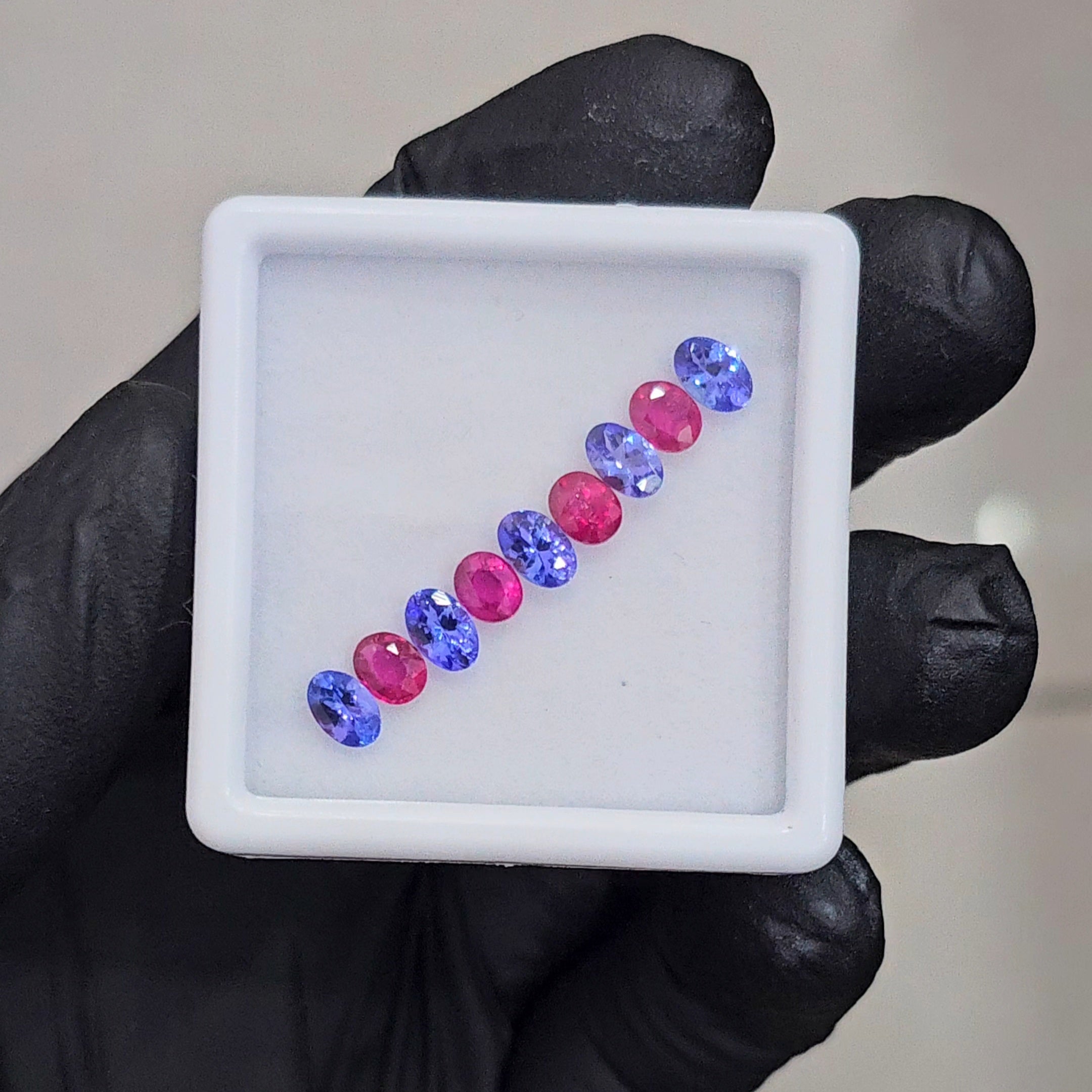 9 Pcs Natural Tanzanite AAA+ Top Quality Faceted | Shape: Oval| Size: 5-6mm - The LabradoriteKing