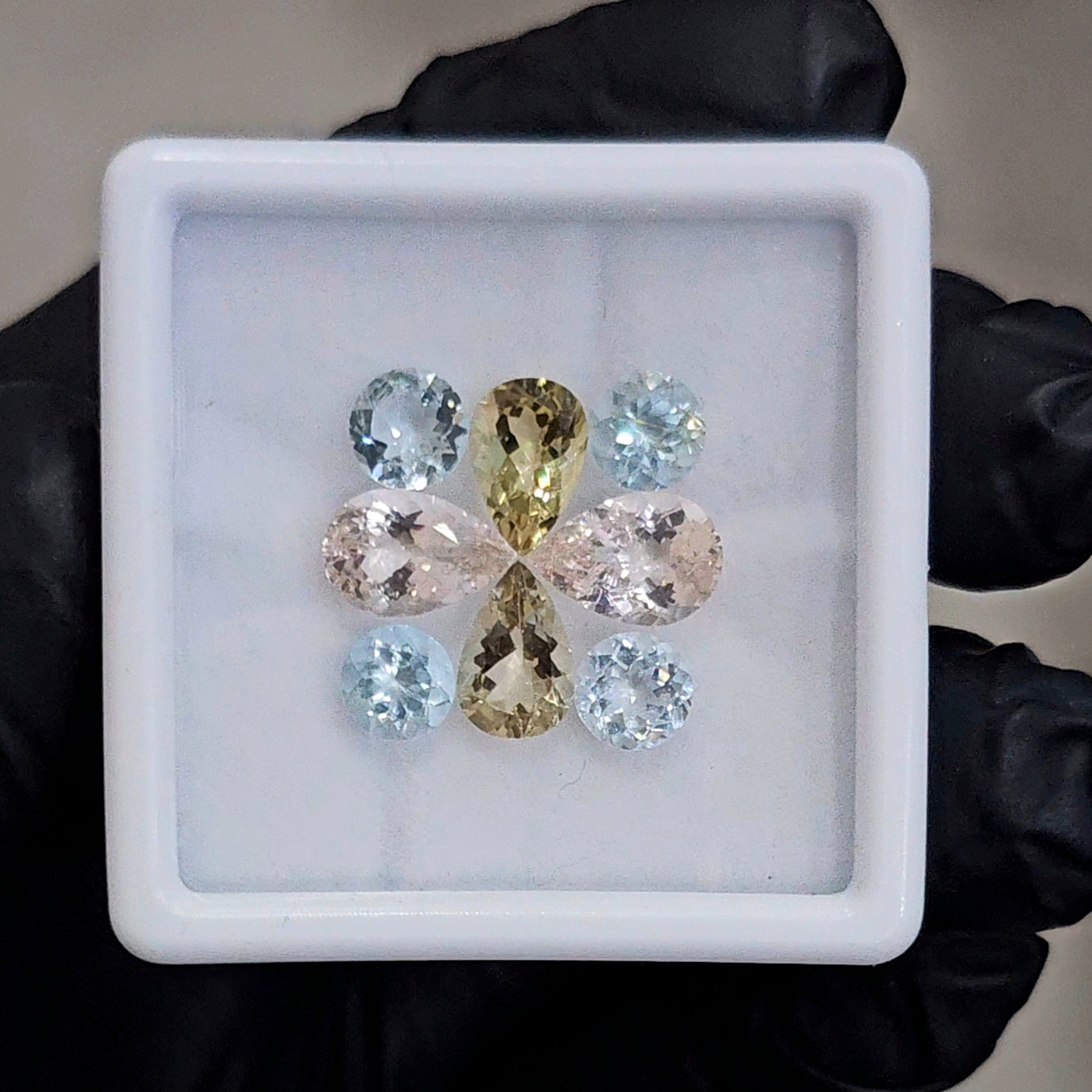 8 Pcs of Natural Mix Beryls; Green Beryls, Morganite & Aquamarine | Pear & Round | Size: 6-10mm - The LabradoriteKing