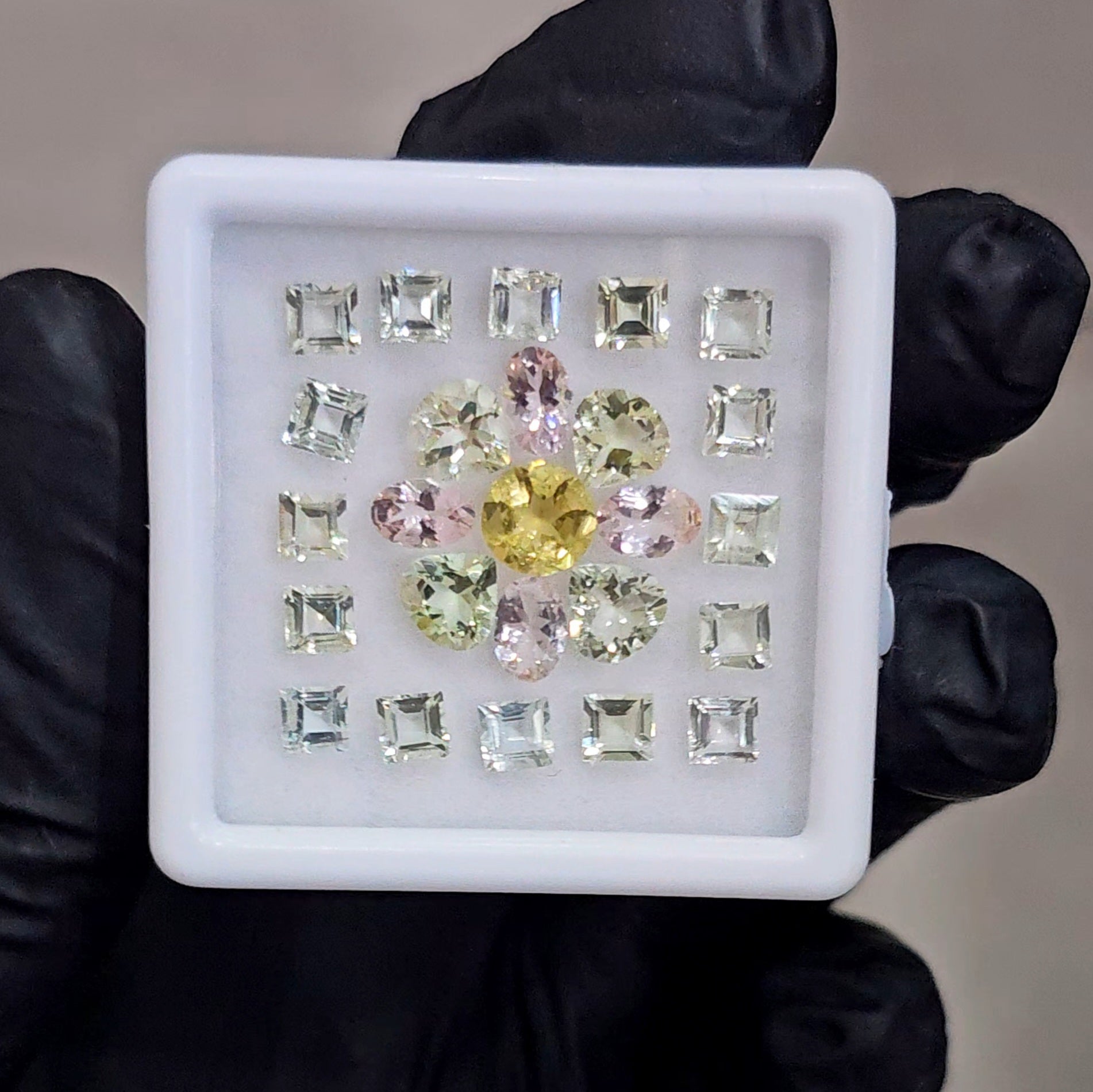 25 Pcs Natural Green Beryl , Morganite And Heliodor Faceted unheated | Shape: Mix | Size: 4-6mm - The LabradoriteKing