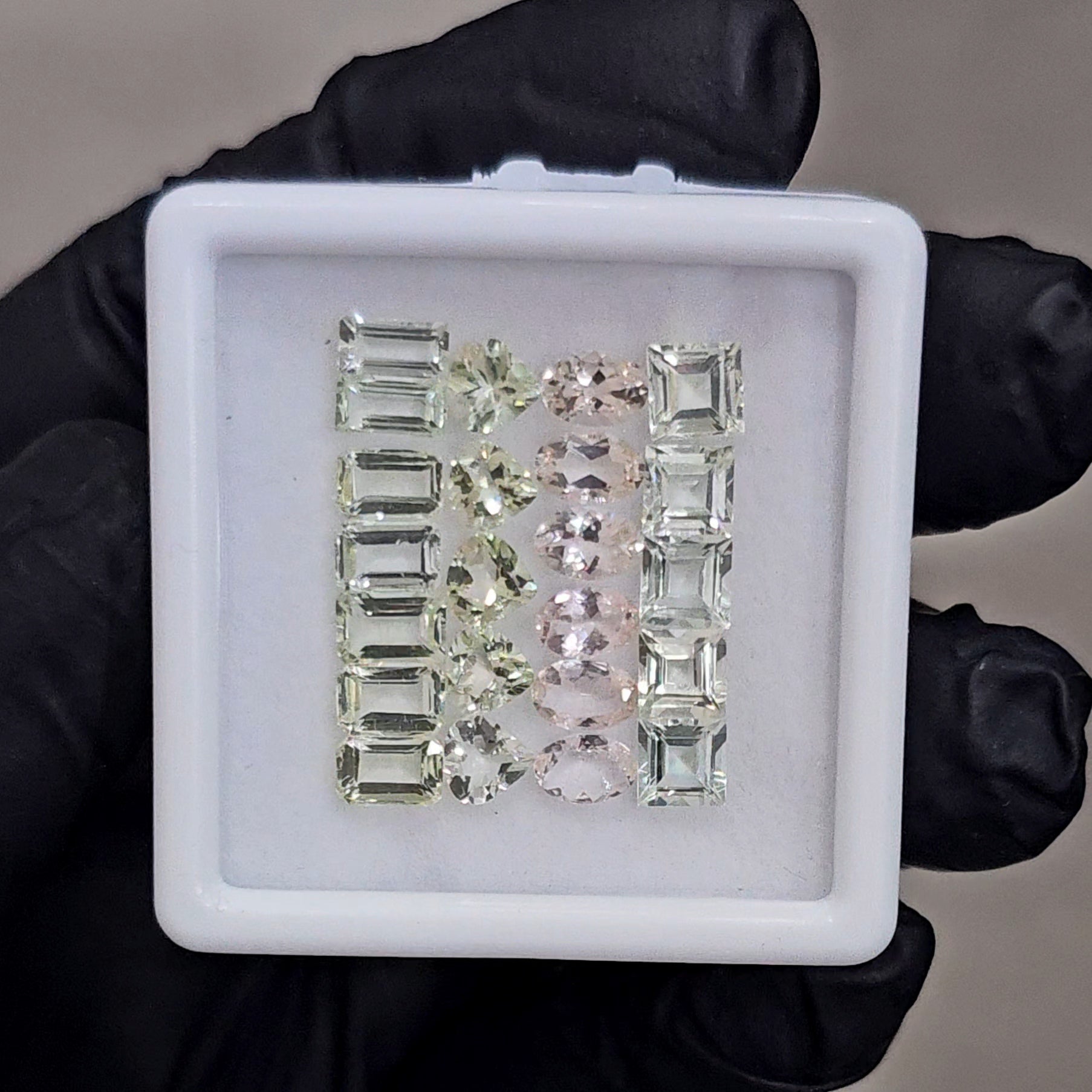 25 Pcs Natural Morganite And Heliodor Faceted | Shape: Mix | Size: 5-6mm - The LabradoriteKing