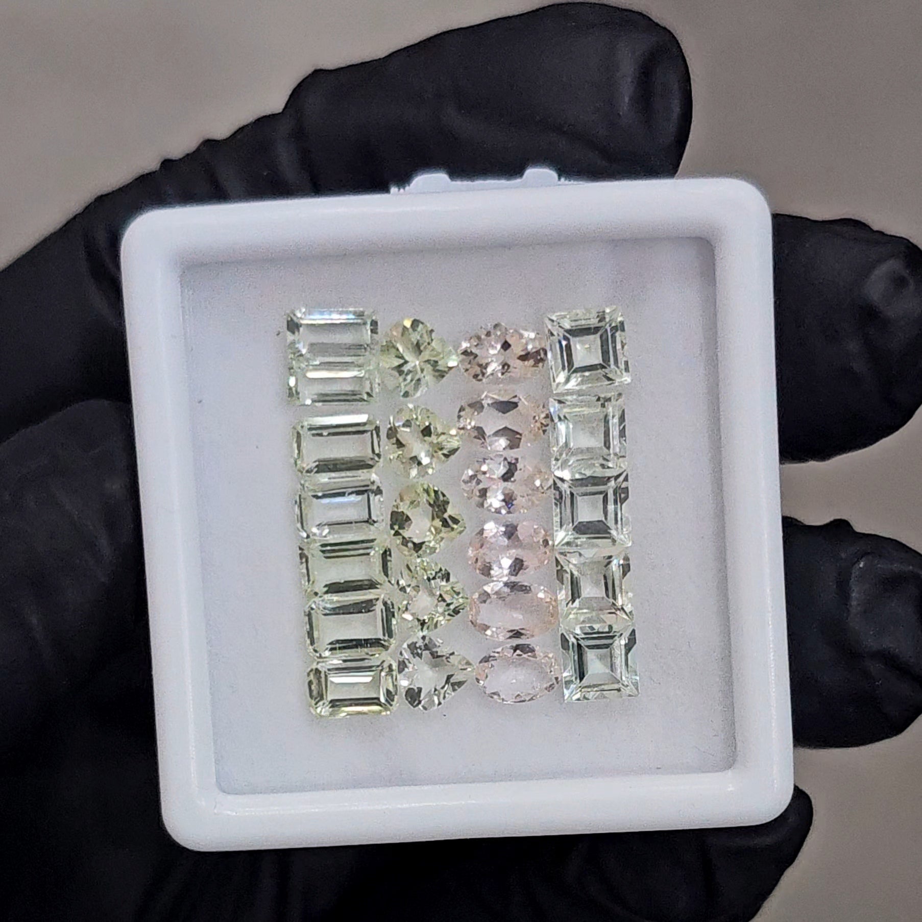 25 Pcs Natural Morganite And Heliodor Faceted | Shape: Mix | Size: 5-6mm - The LabradoriteKing