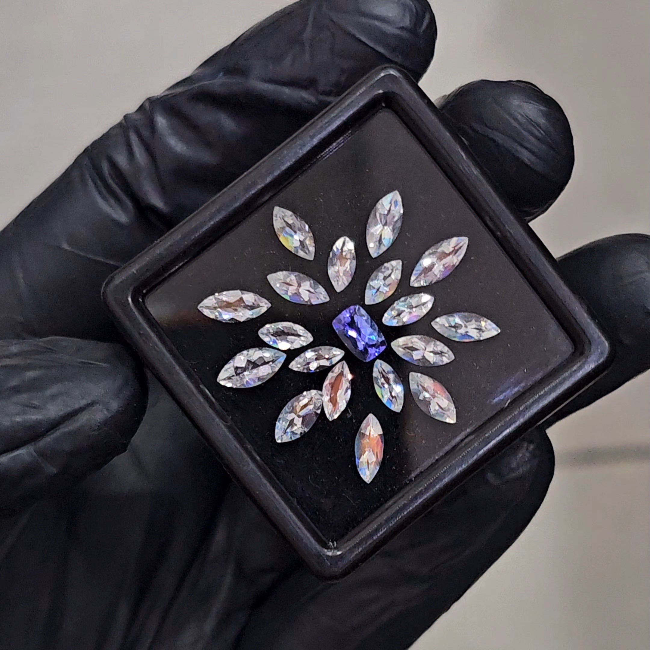 19 Pcs Natural Tanzanite And Madagascar Moonstones Faceted | Shape: Marquise | Size: 6-8mm | Top quality - The LabradoriteKing