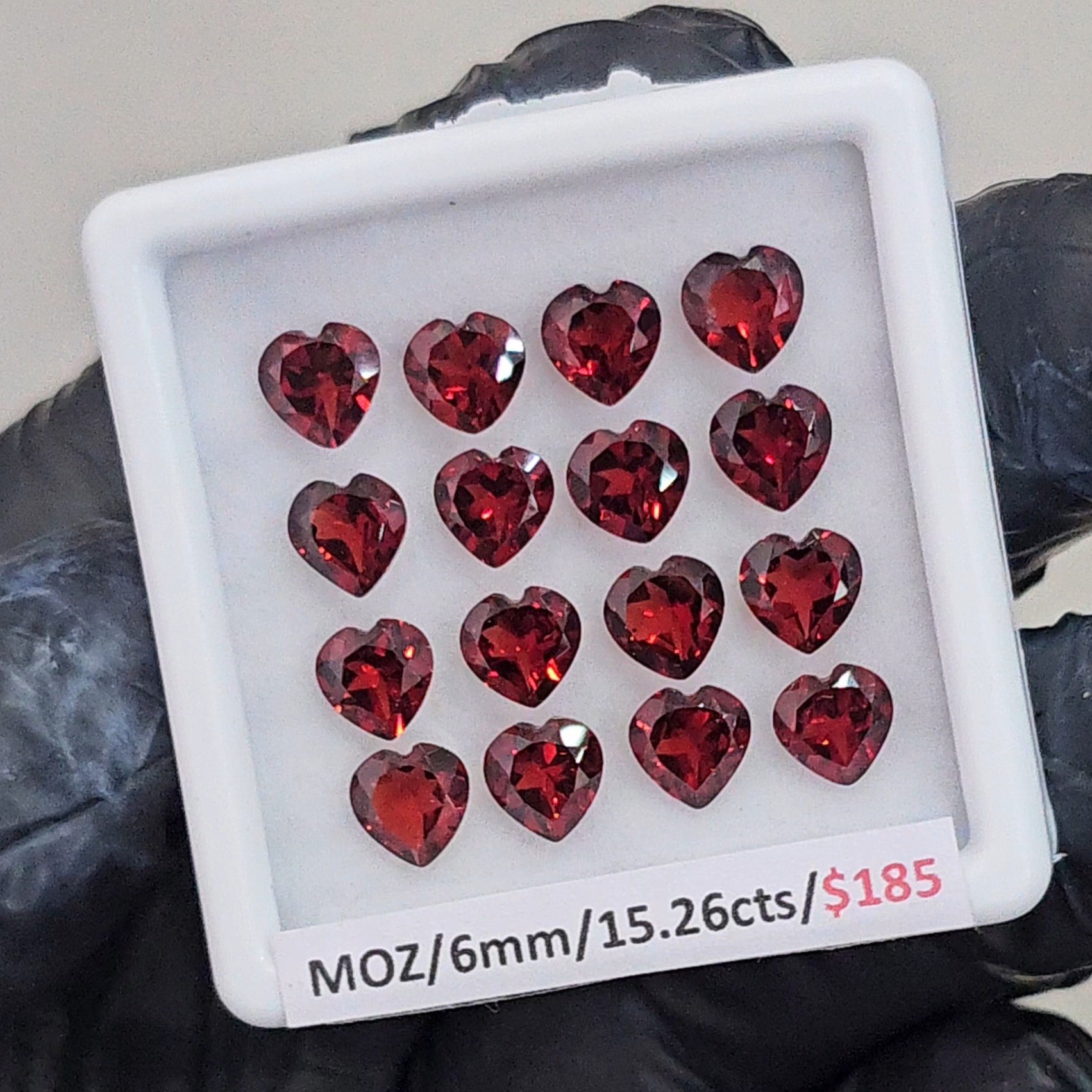 16 Pcs Natural Mozambique Garnet Faceted |Heart| Size: 6mm - The LabradoriteKing