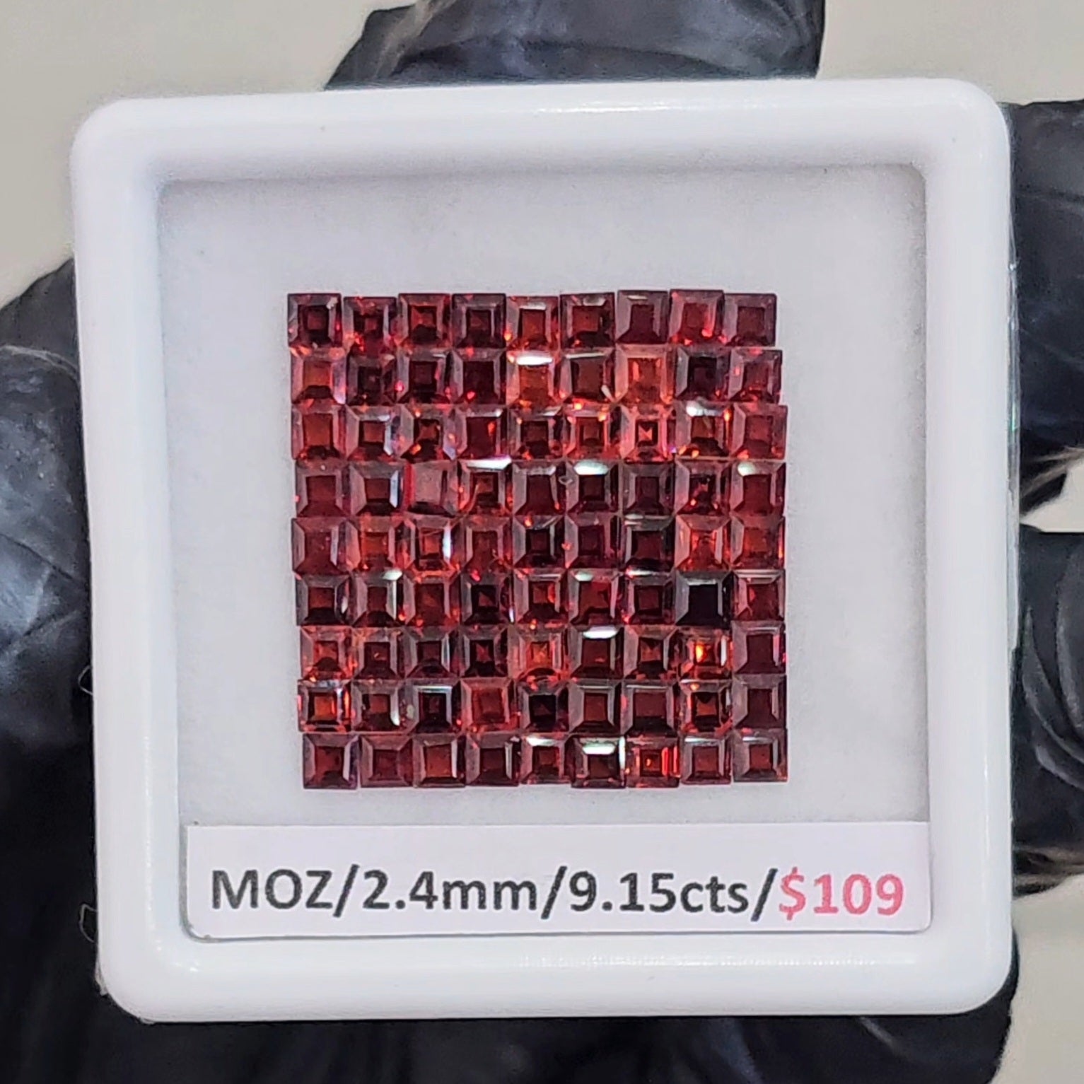 81 Pcs Natural Mozambique Garnet Faceted |Square| Size: 2mm - The LabradoriteKing