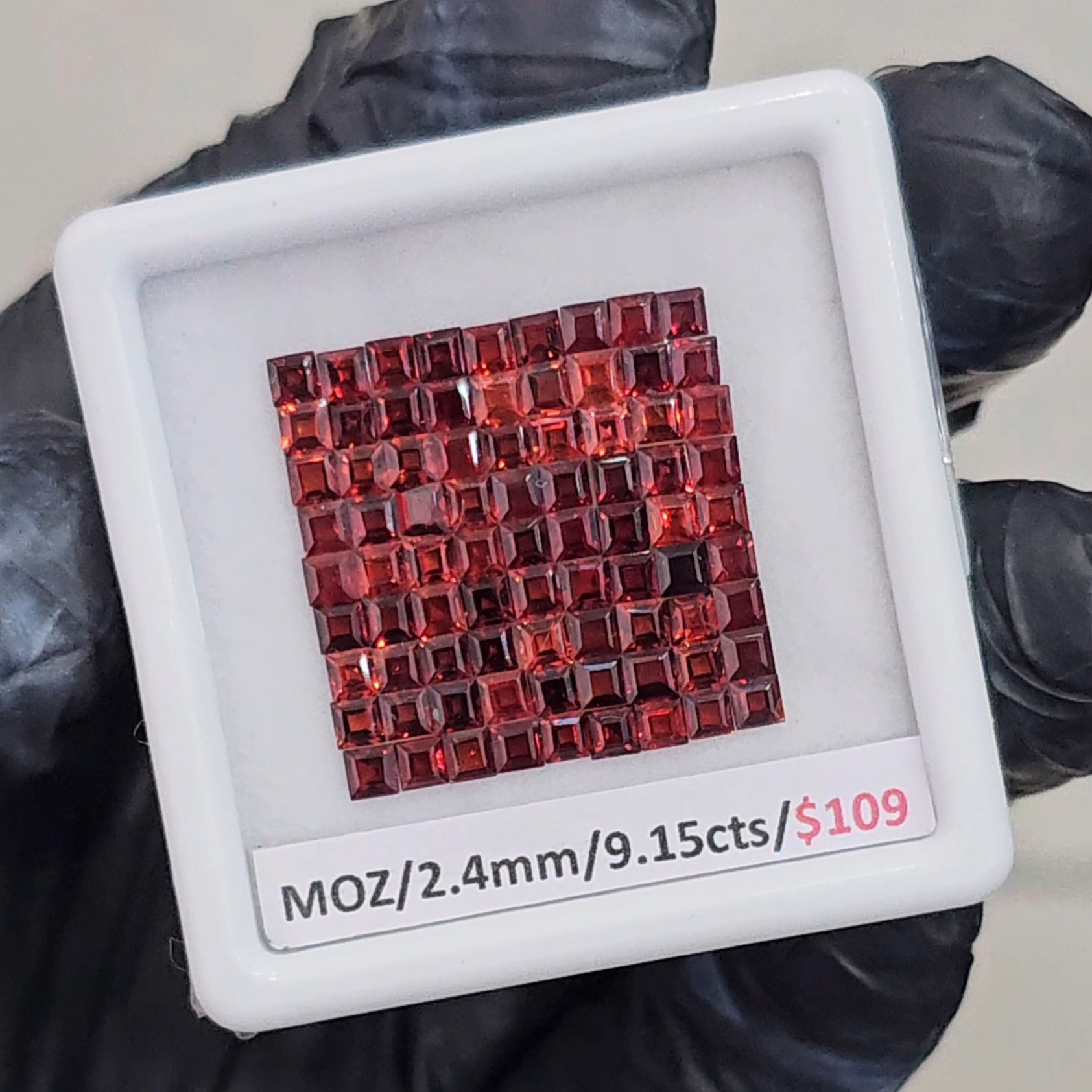 81 Pcs Natural Mozambique Garnet Faceted |Square| Size: 2mm - The LabradoriteKing