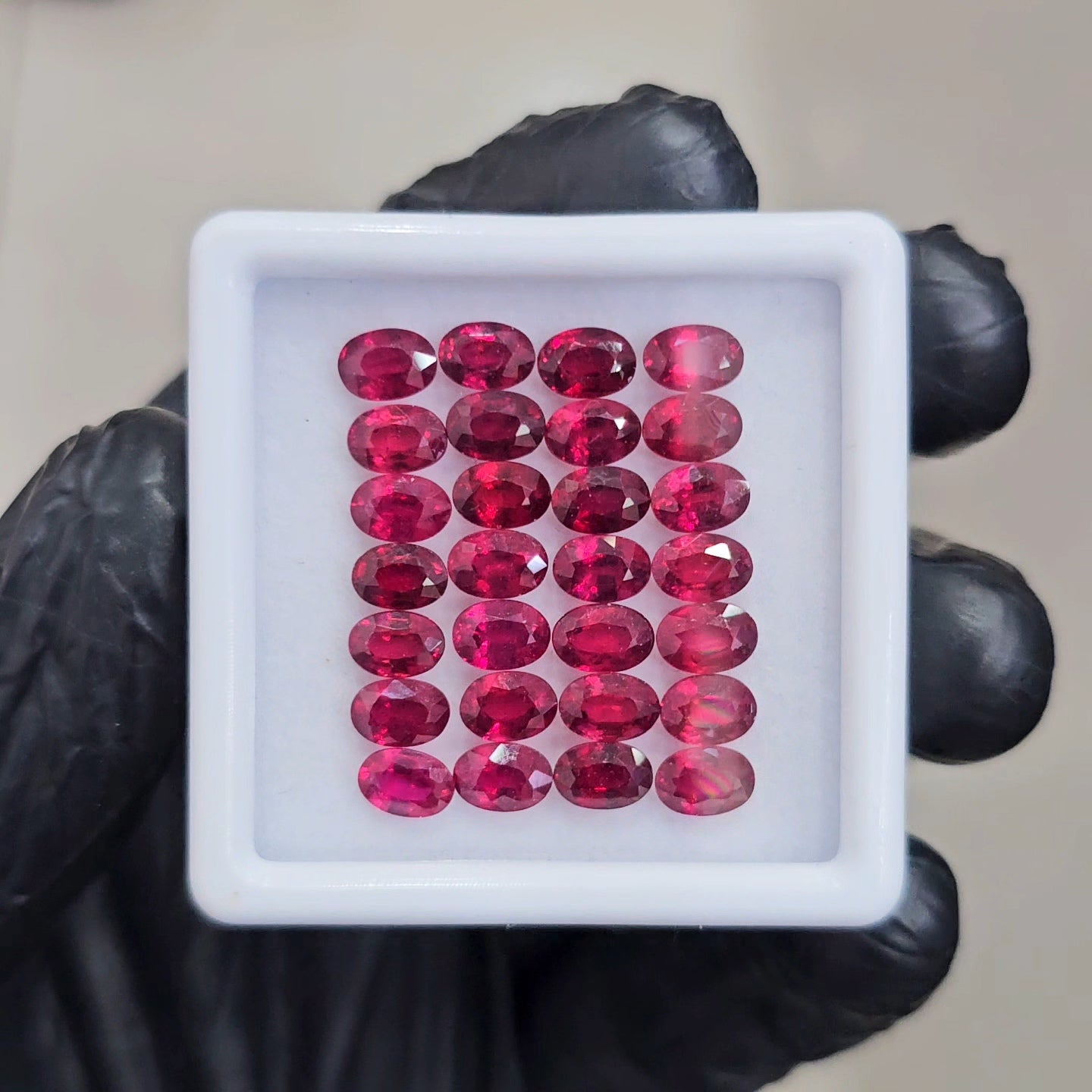 28 Pcs Natural Ruby Faceted | Oval | 6x4mm - The LabradoriteKing