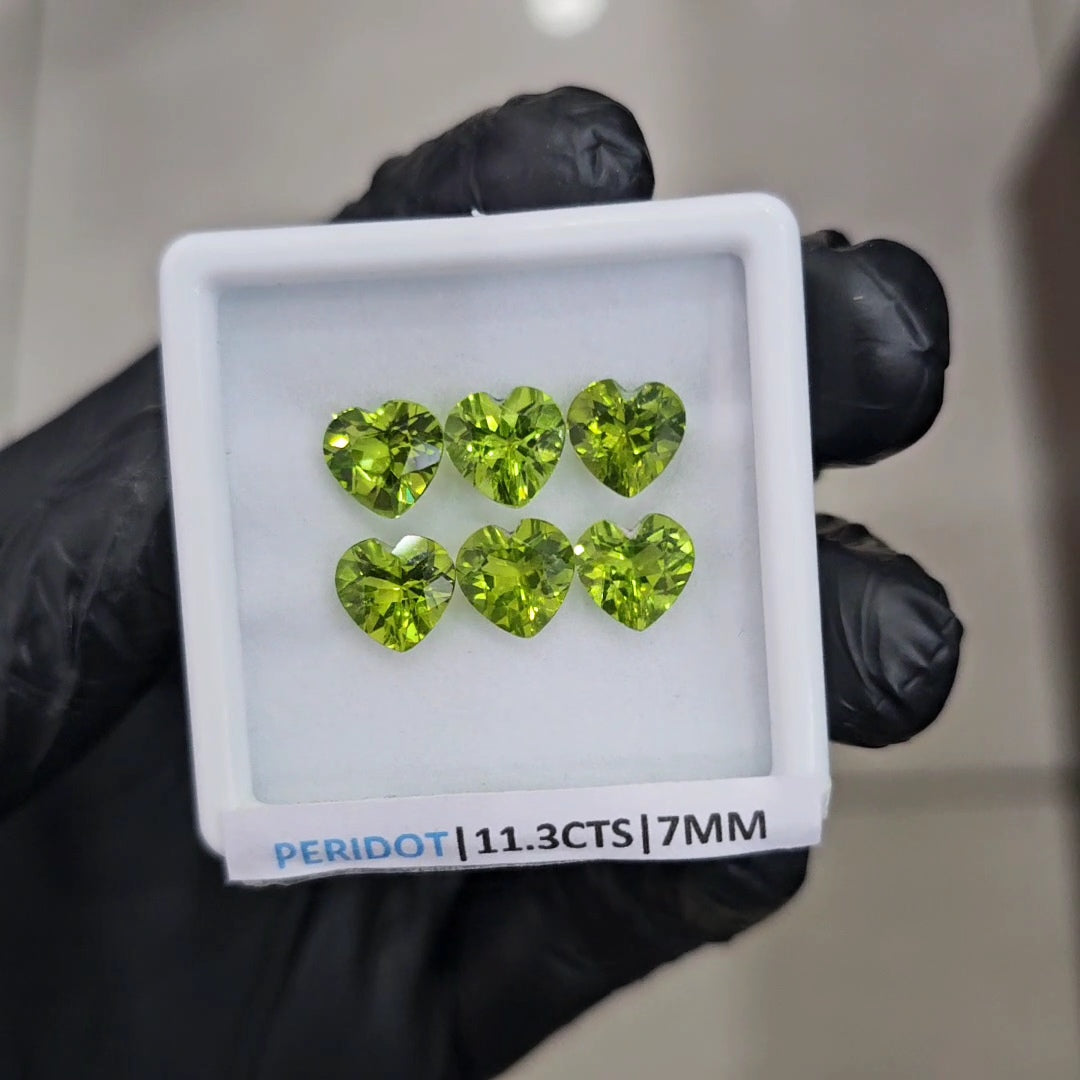 6 Pcs of Natural Peridot Faceted  | Heart Shape | Size:8mm - The LabradoriteKing