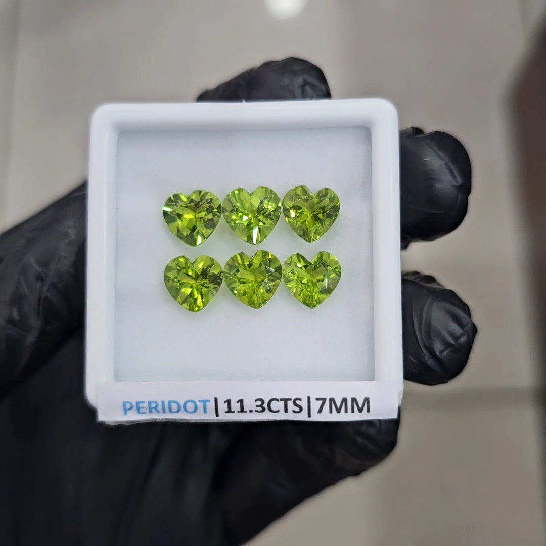 6 Pcs of Natural Peridot Faceted  | Heart Shape | Size:8mm - The LabradoriteKing