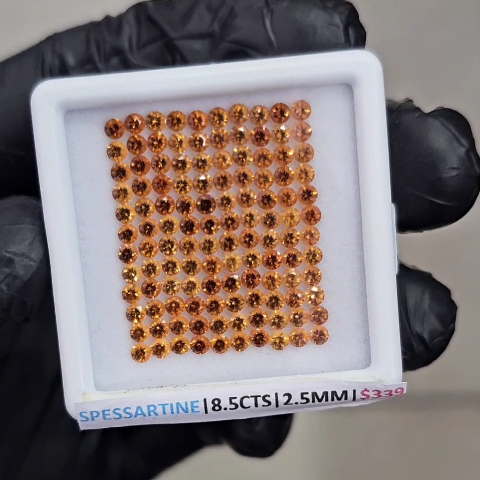 Natural Spessartine Garnet unheated Ideal Cut | Round | 2.5mm - The LabradoriteKing