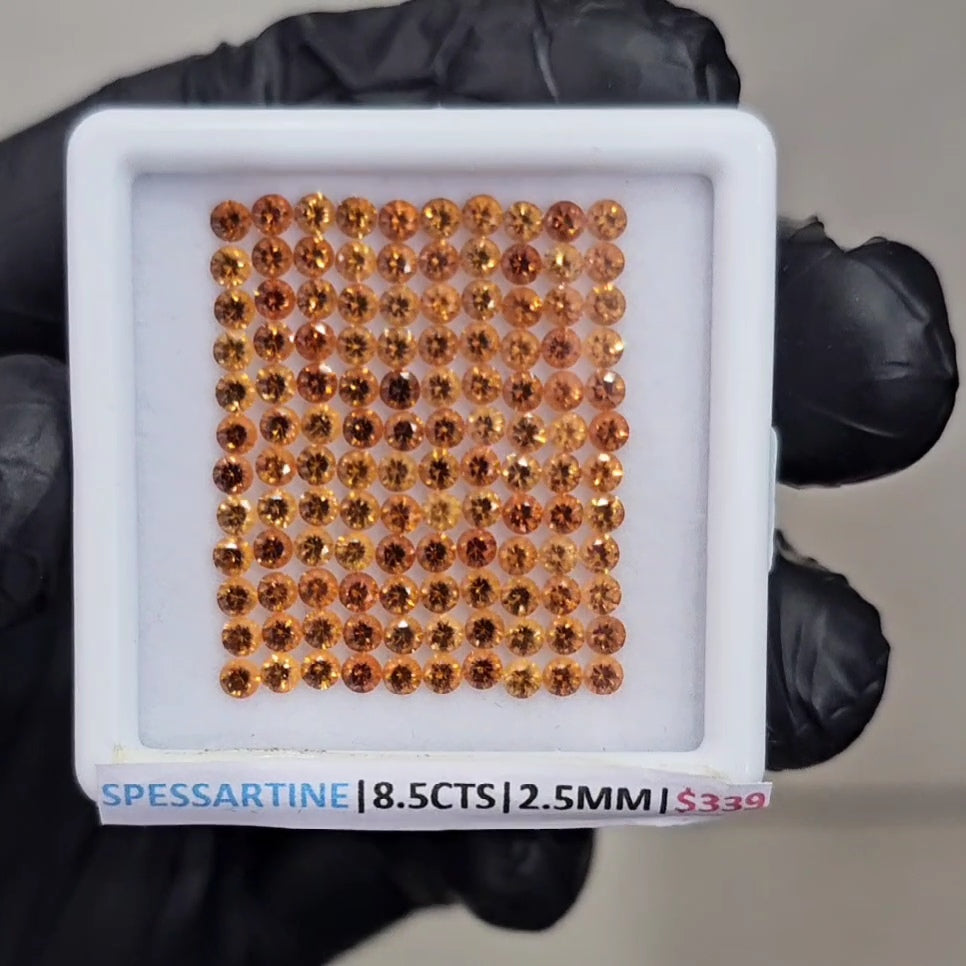 Natural Spessartine Garnet unheated Ideal Cut | Round | 2.5mm - The LabradoriteKing