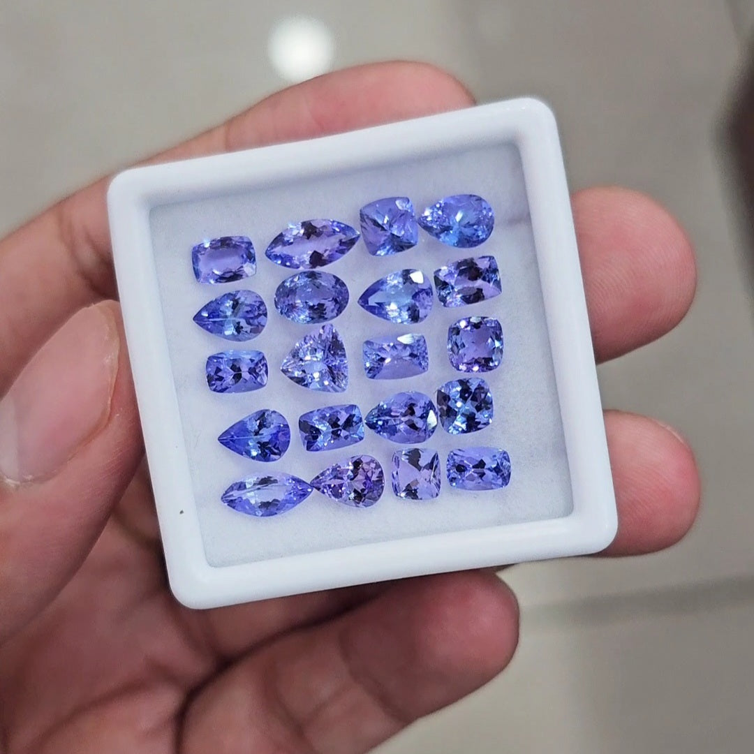 20 Pcs Natural Tanzanite Faceted  | Mix | Size: 5-8mm - The LabradoriteKing