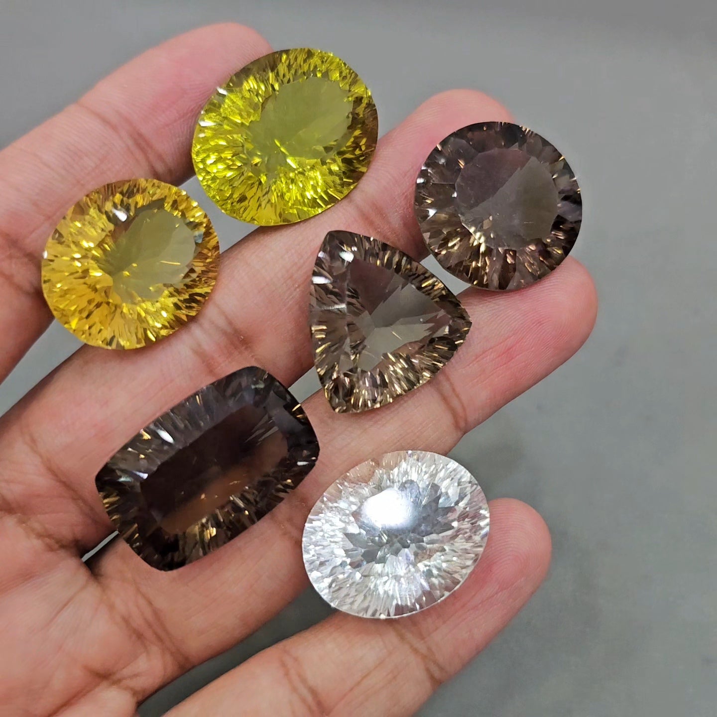 4 Pcs Smoky Quartz & Lemon Quartz Concave | Shape: Mix | 23-27mm - The LabradoriteKing