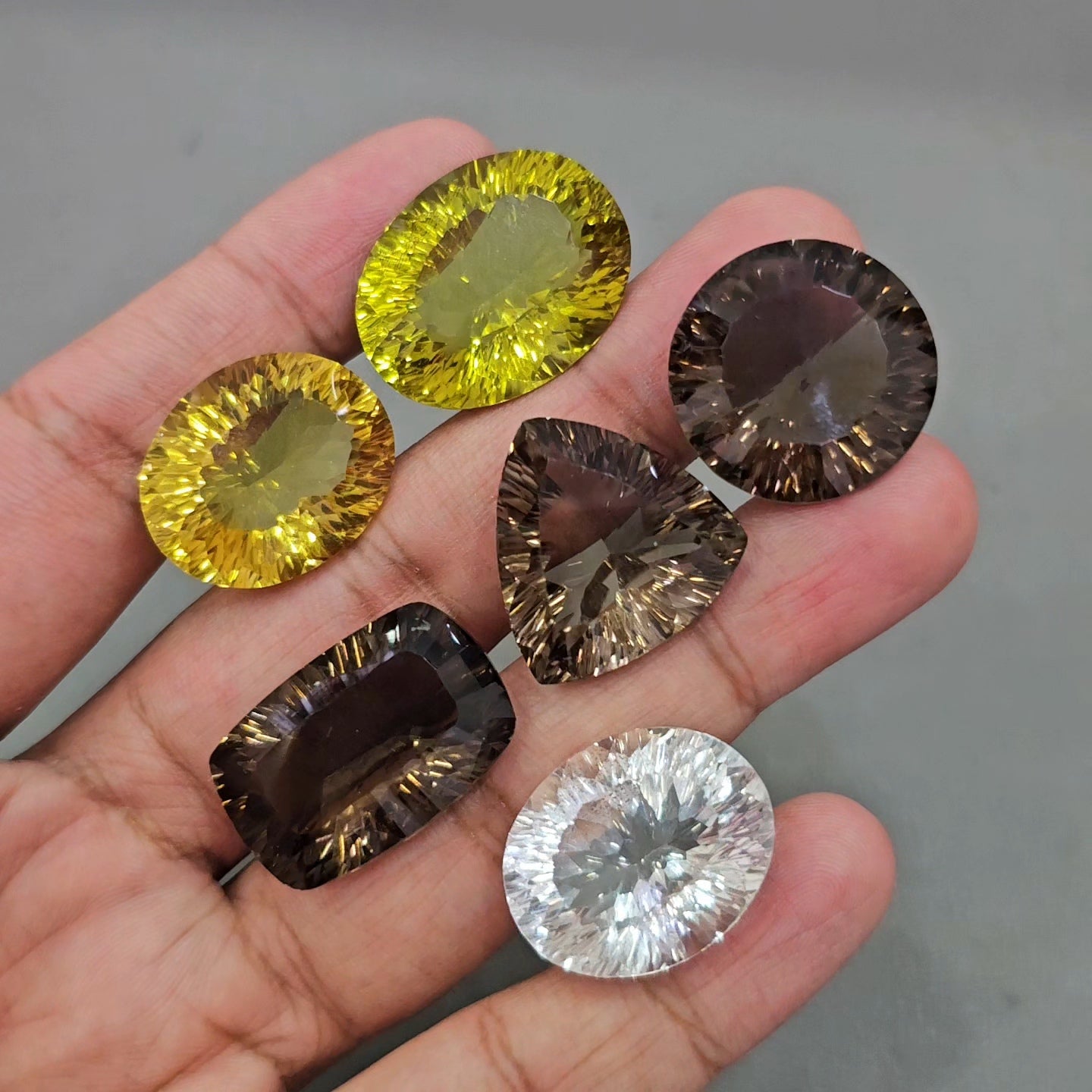 4 Pcs Smoky Quartz & Lemon Quartz Concave | Shape: Mix | 23-27mm - The LabradoriteKing