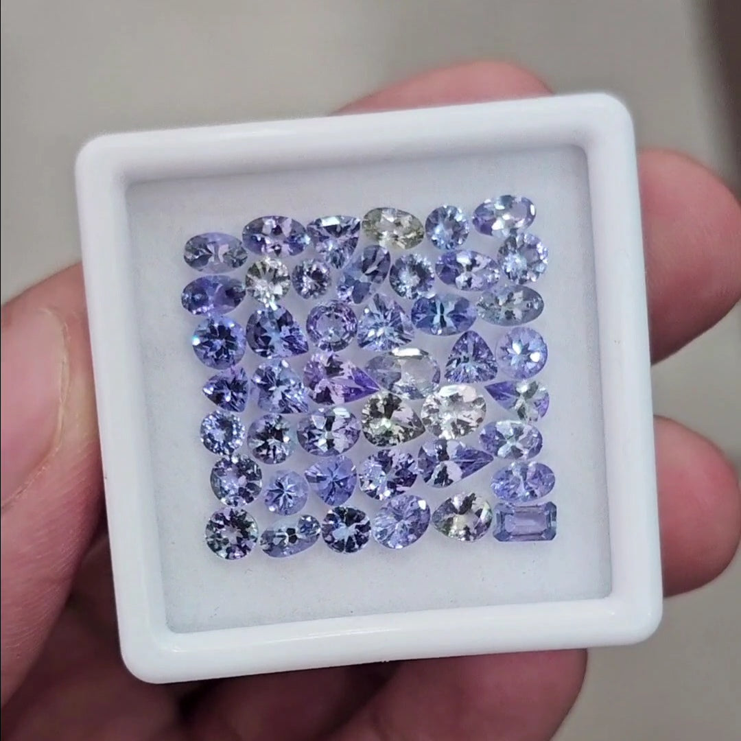 44 Pcs Of Natural Unheated Tanzanite Faceted | Shape: Mix | Size: 3-6mm - The LabradoriteKing
