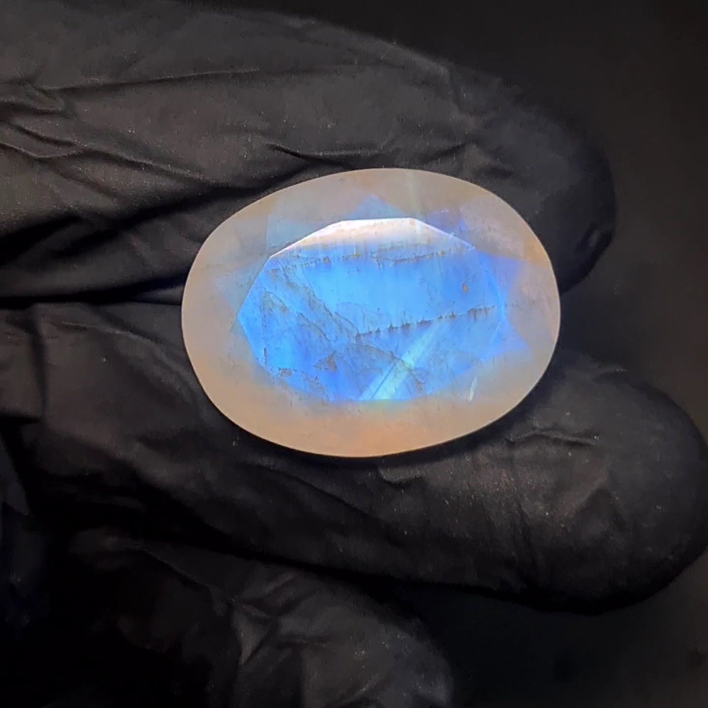 Natural Rainbow Moonstone from India Faceted | Oval| 23x17mm