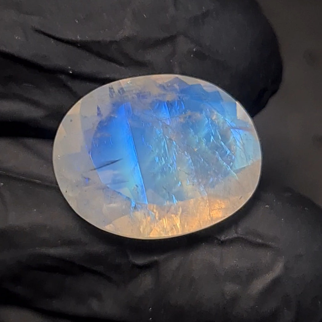 Natural Rainbow Moonstone from India Faceted | Oval| 19x15mm