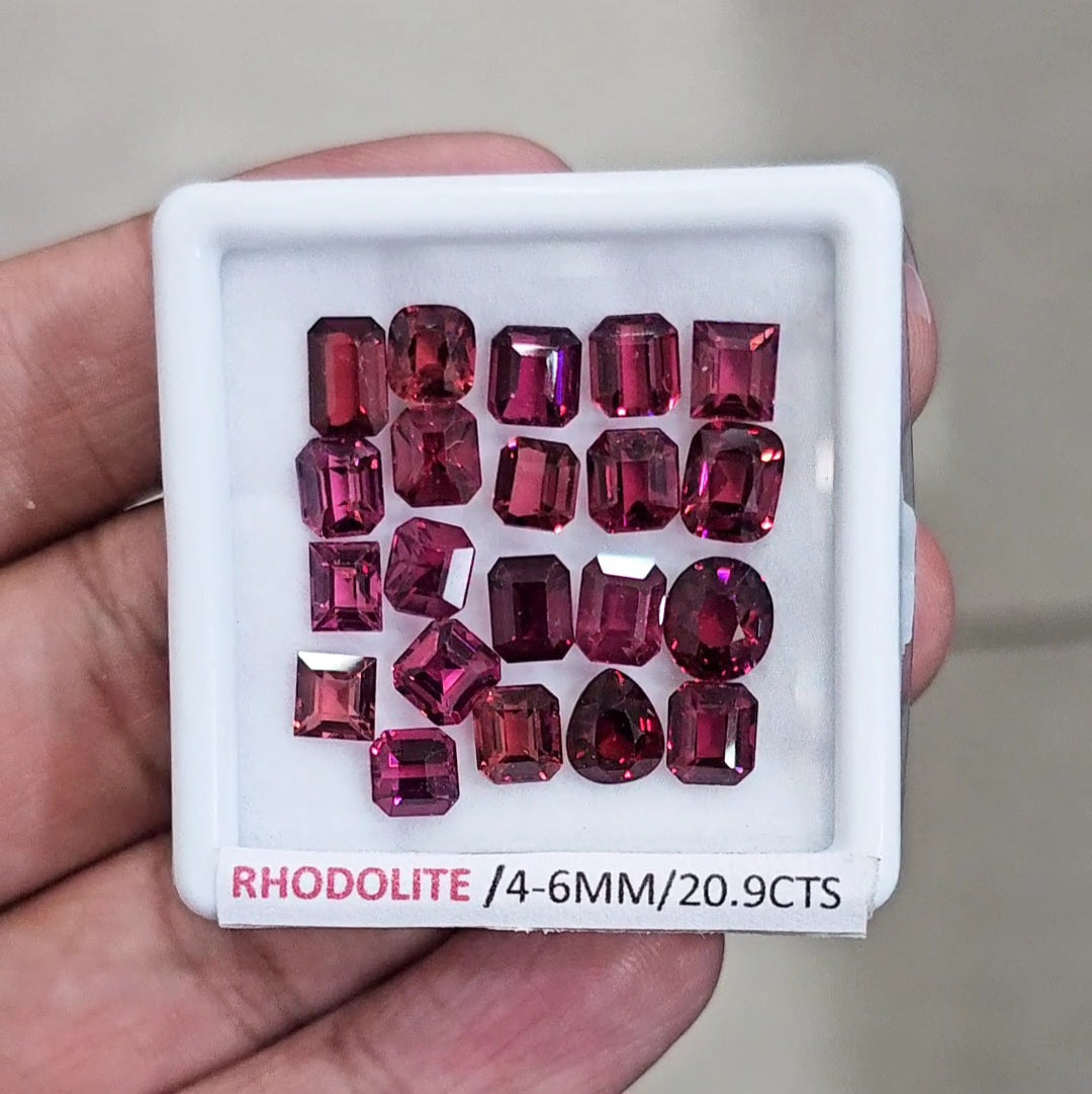 21 Pcs of Natural Rhodolite Garnet Faceted | Mix| Size: 4-6mm
