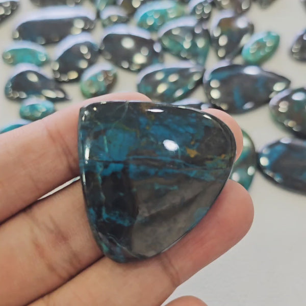 500 Grams of Natural Shattuckite (Combination of Azurite, Malachite, Chrysocolla & Dioptase) Cabochons | 25β50mm | 40β50 Pcs |