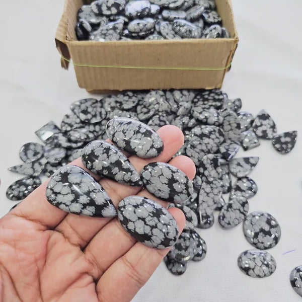 500 Grams / 1Kg of Natural Snowflake Obsidian Cabochons | 22ā45mm | 60ā80 Pcs | Mixed Shapes