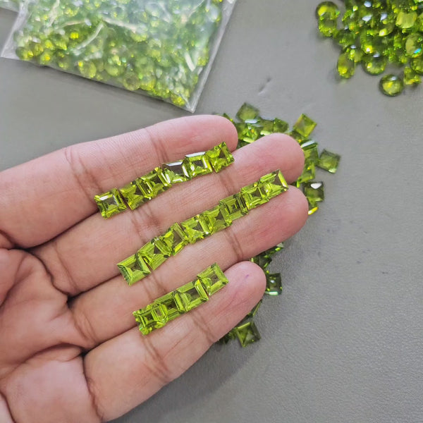 5 Pieces of Sqaure Cut Peridot | 7mm