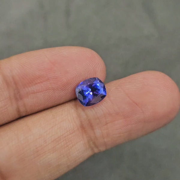 2.2Cts Certified Natural Tanzanite AAA+ Top Quality | Shape: Rectangle| Size: 7.8x6.9mm