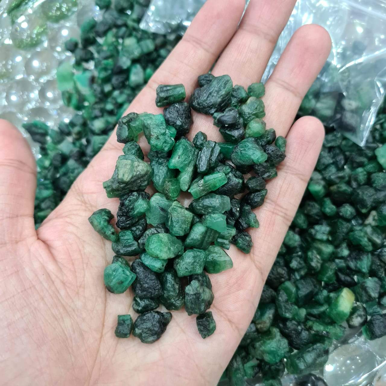 12 Pcs Zambian Emerald Raw Crystal rough | Untreated 10-18mm - The LabradoriteKing