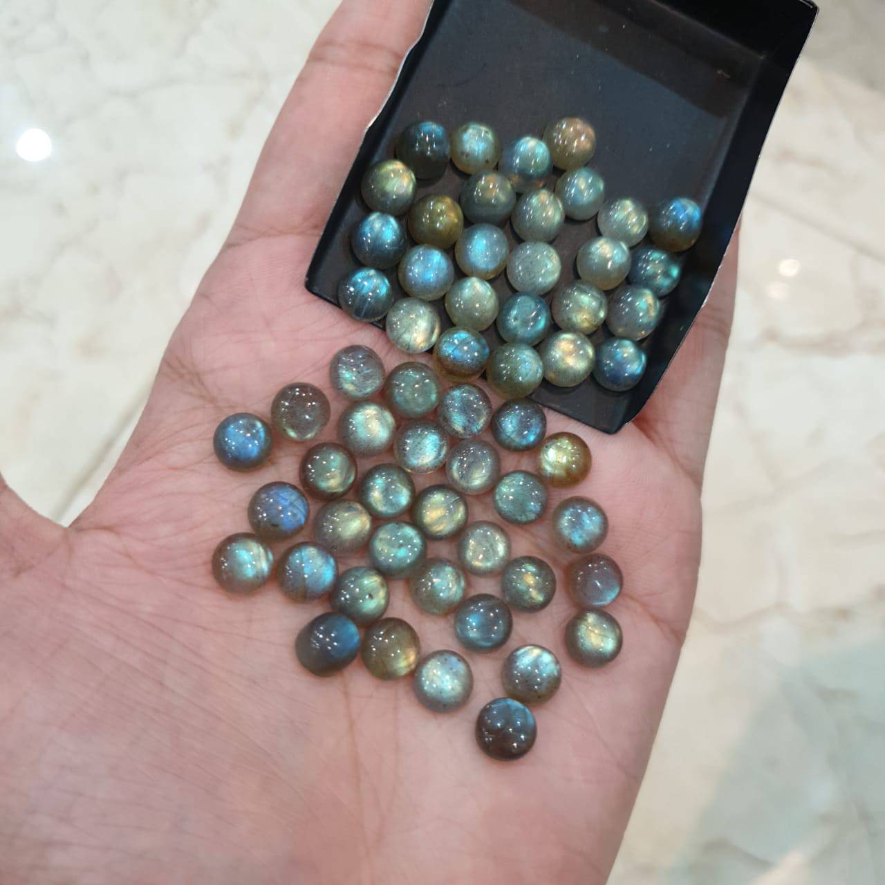 20 Pcs Labradorite Round Cabochon | 7mm Calibrated Size - The LabradoriteKing