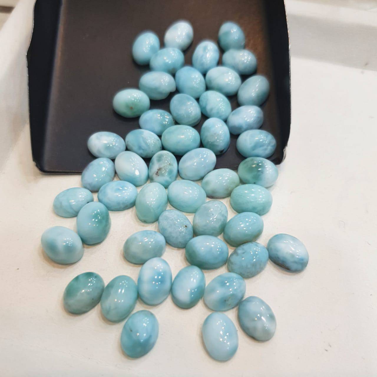 20 Pcs Larimar Cabochons | 8x6mm Oval  Calibrated Natural Cabs - The LabradoriteKing