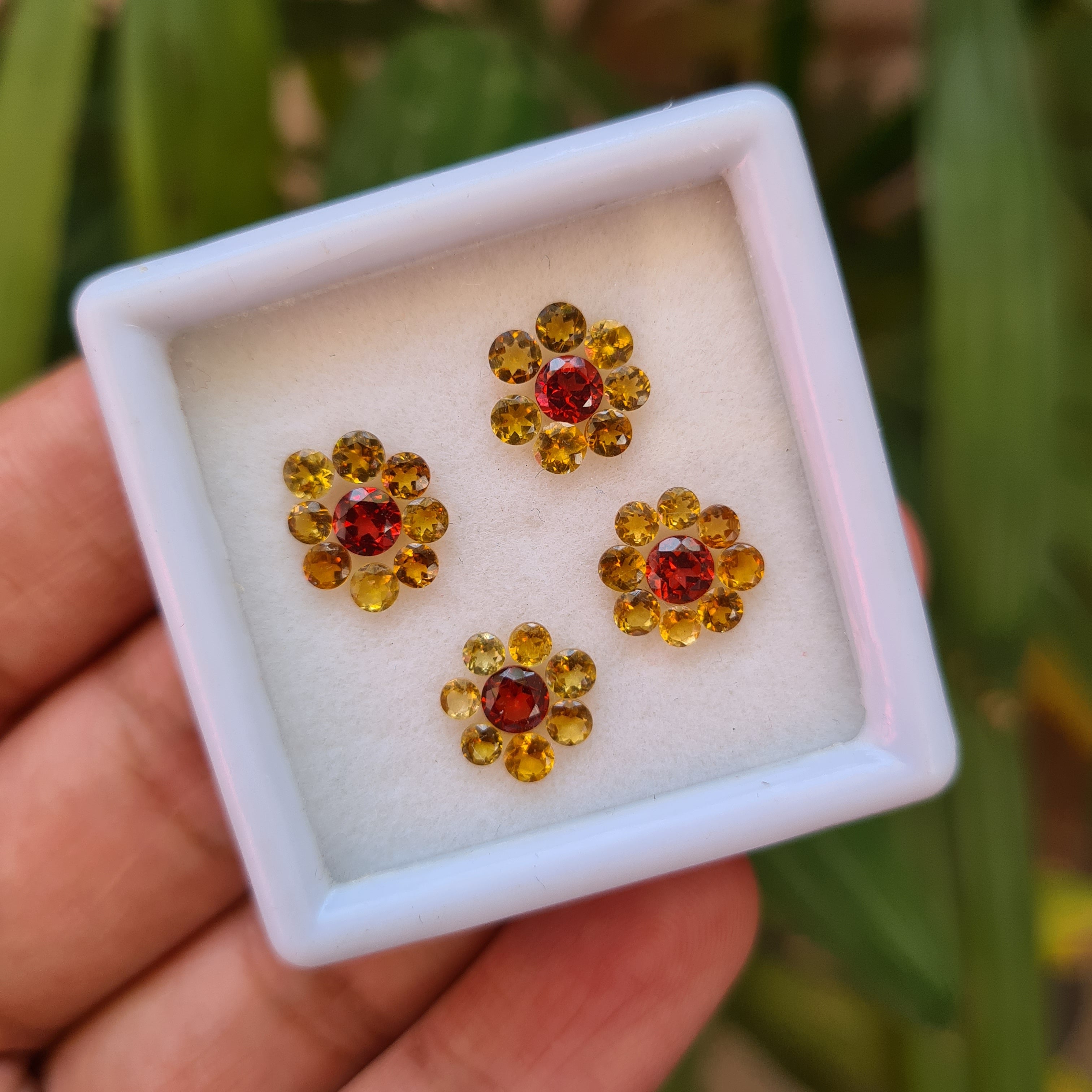 34 Pcs Natural Mix Faceted Gemstone Round Shape Size 2-4mm - The LabradoriteKing