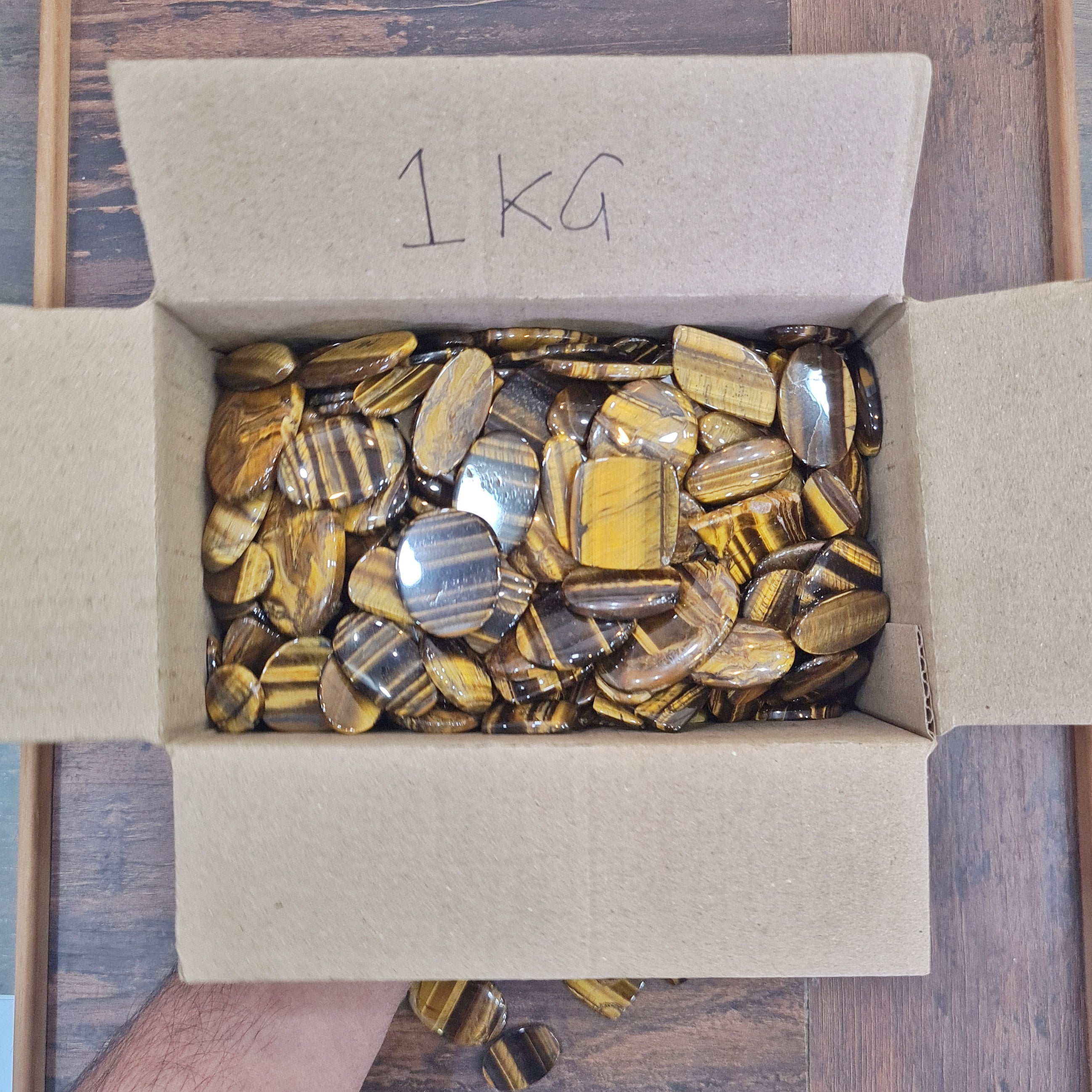 1KG of Tiger Eye Cabochon Uncoated Top Quality Mix Shape | 1-3 Inches - The LabradoriteKing