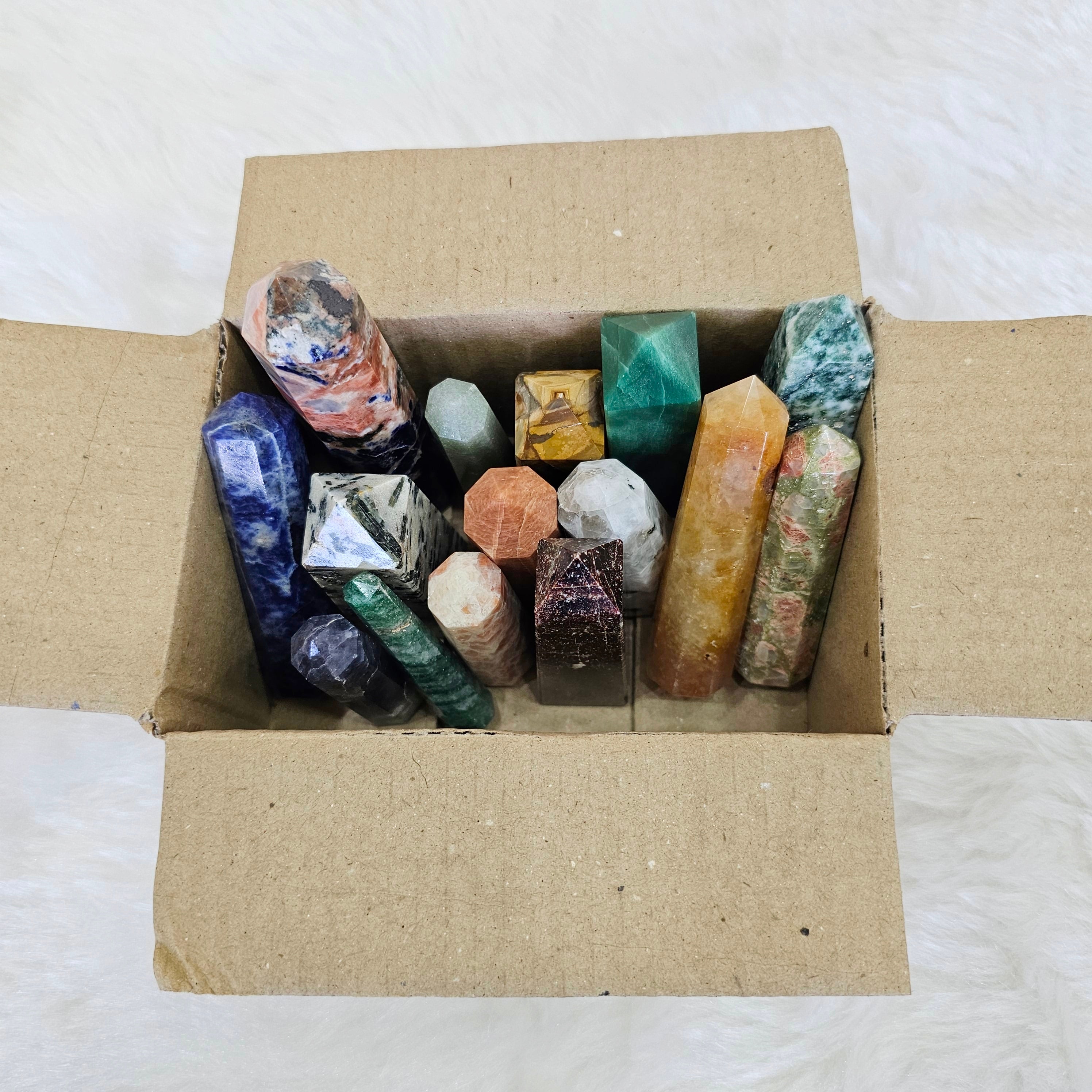 Crystal Towers pack | 2.5 to 4.5 Inches  | 15 Pcs - The LabradoriteKing