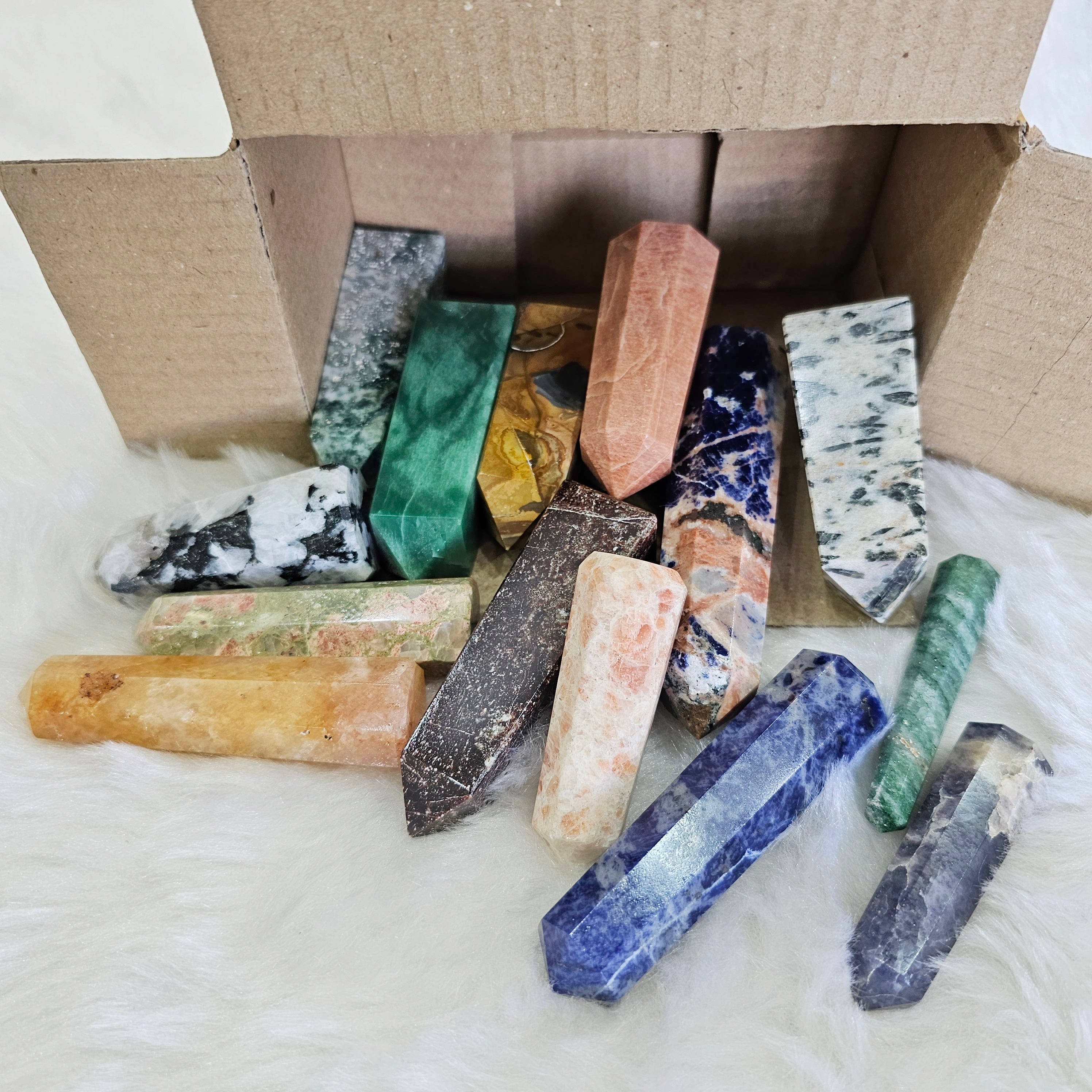 Crystal Towers pack | 2.5 to 4.5 Inches  | 15 Pcs - The LabradoriteKing