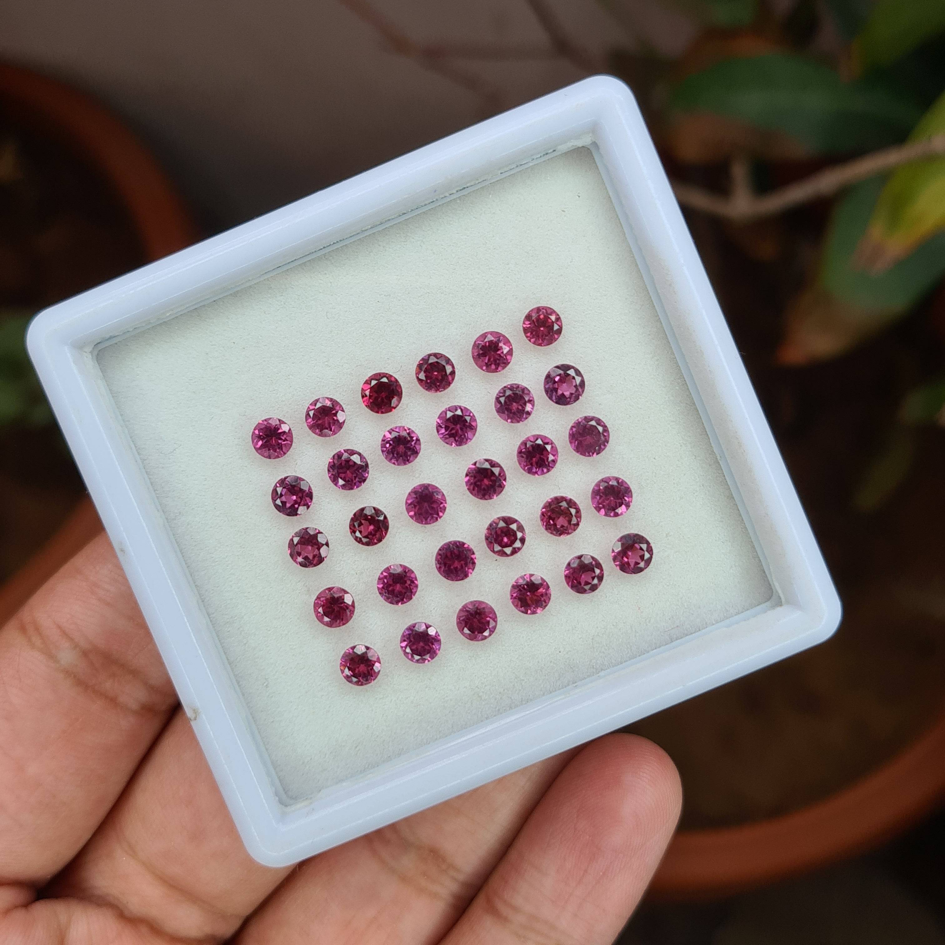 30 Pcs Natural Pink Garnet Faceted Gemstone |  Size 4mm - The LabradoriteKing