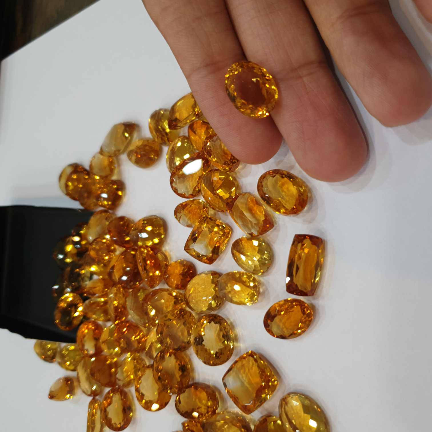 5 Pcs Natural Golden Citrines Gemstones | Flawless Top Quality Grade - The LabradoriteKing