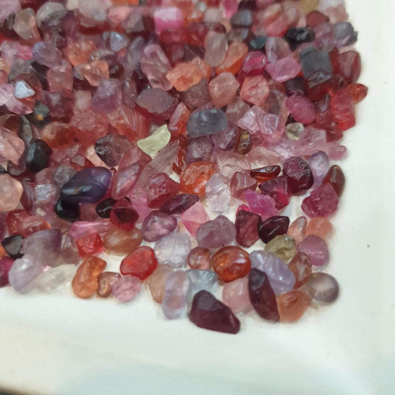 50 Pcs Natural Spinel Roughs |Untreated 5-8mm | Translucent Grade A - The LabradoriteKing