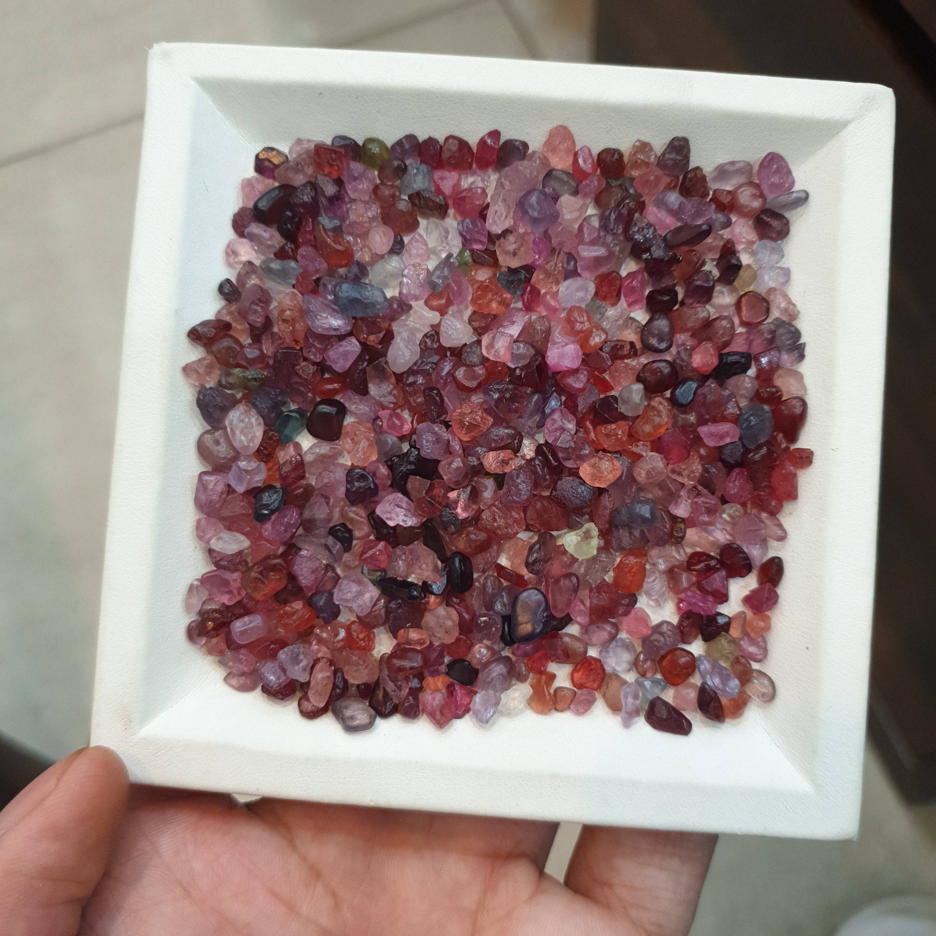 50 Pcs Natural Spinel Roughs |Untreated 5-8mm | Translucent Grade A - The LabradoriteKing