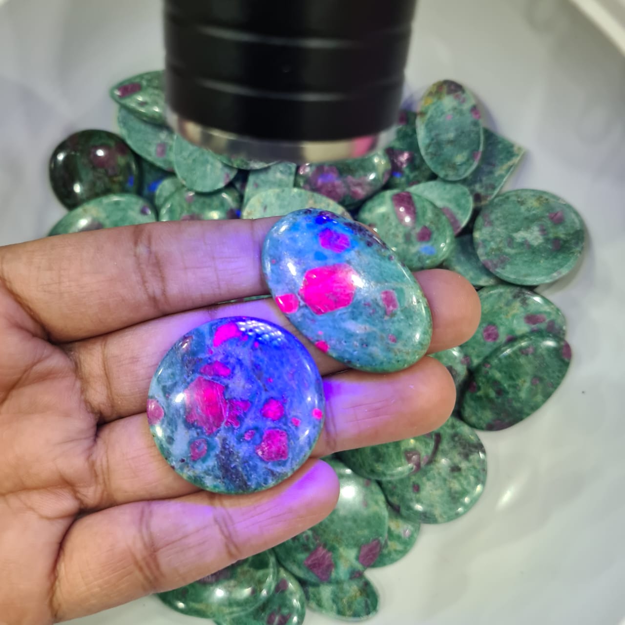 10 pcs of Ruby ziosite cabochon | 25-40mm - The LabradoriteKing