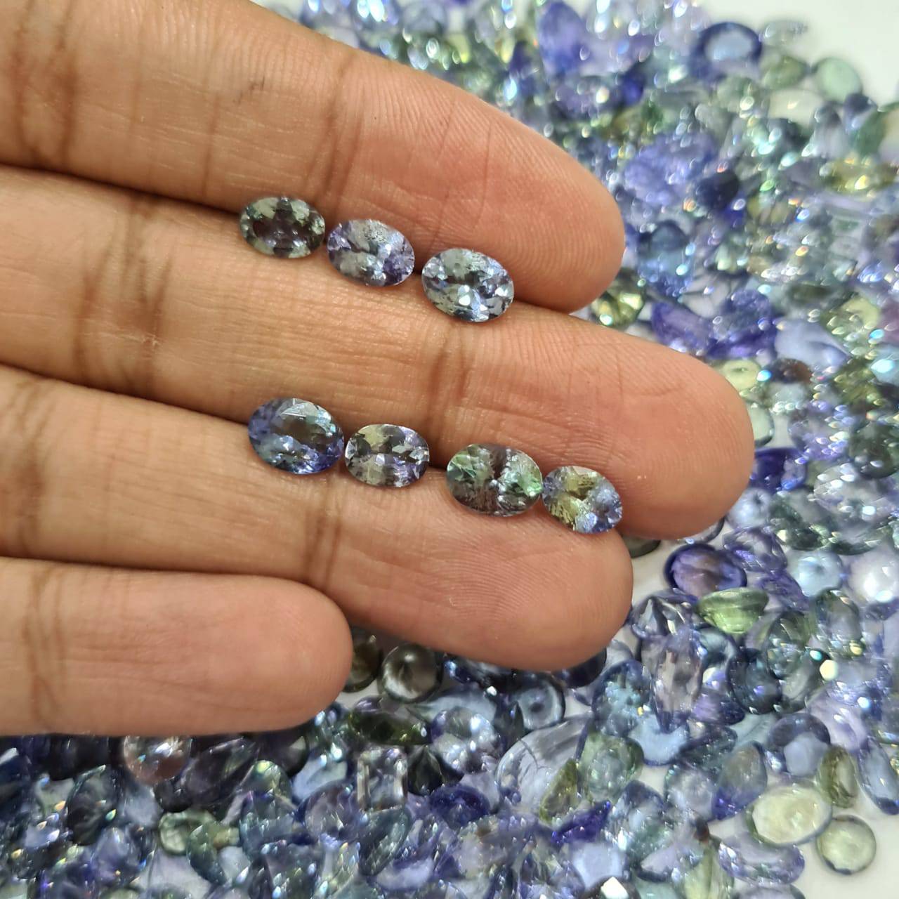 Bi Color Chameleon Tanzanite | Ovals 6-7mm size | Unheated Tourmalines - The LabradoriteKing