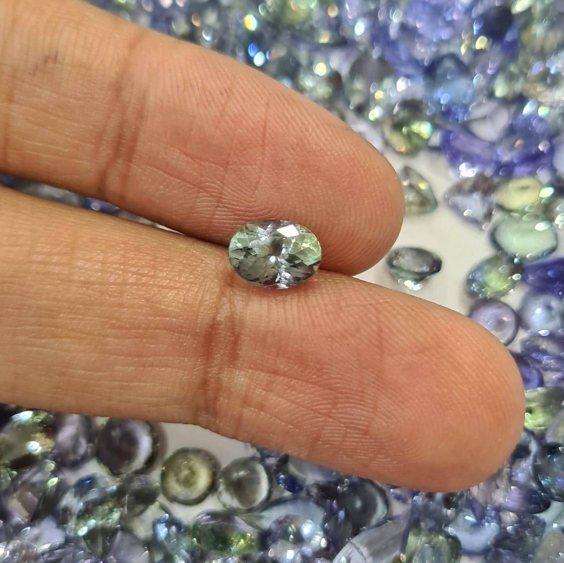 Bi Color Chameleon Tanzanite | Ovals 6-7mm size | Unheated Tourmalines - The LabradoriteKing