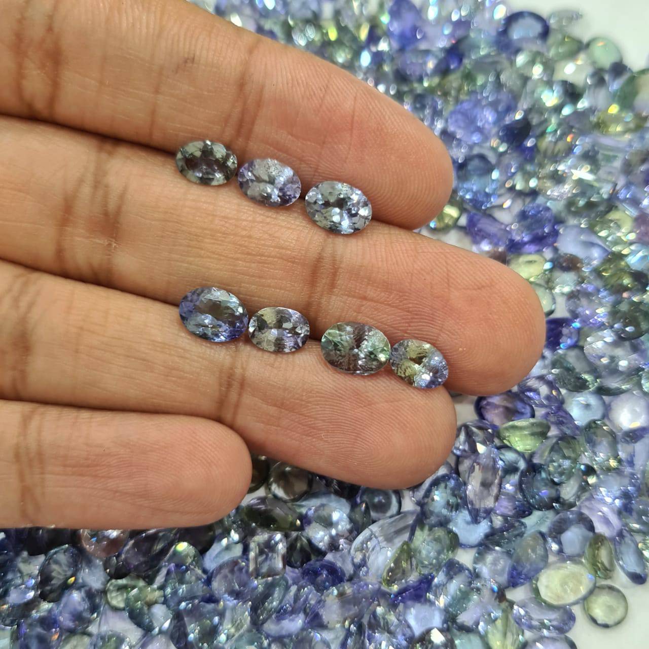 Bi Color Chameleon Tanzanite | Ovals 6-7mm size | Unheated Tourmalines - The LabradoriteKing