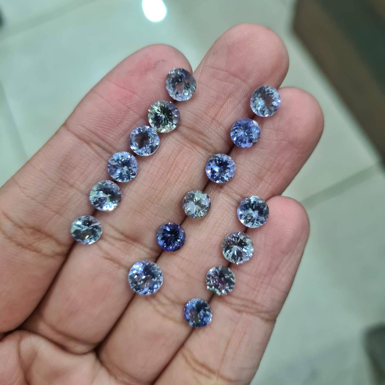 Bi Color Chameleon Tanzanite | Ovals 6mm size | Unheated Tourmalines - The LabradoriteKing